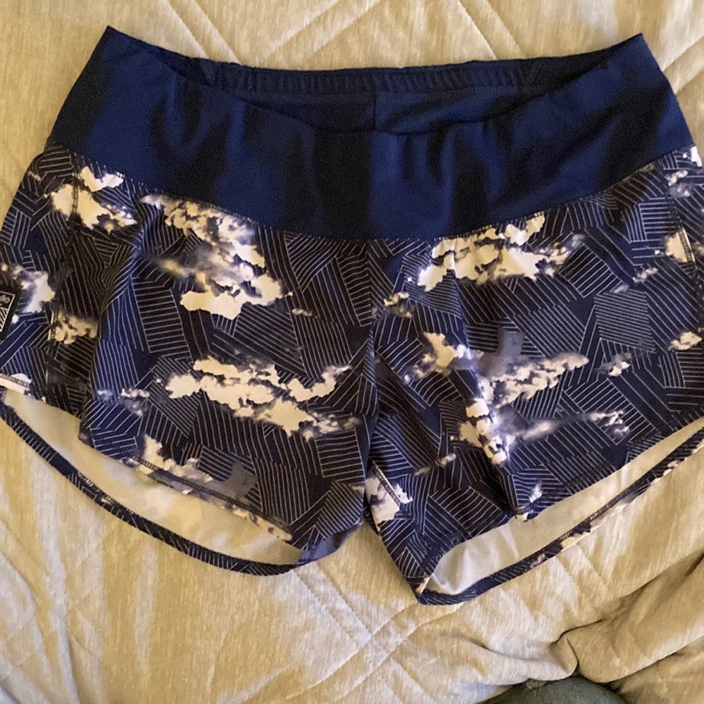 Oiselle Roga running shorts, size 8